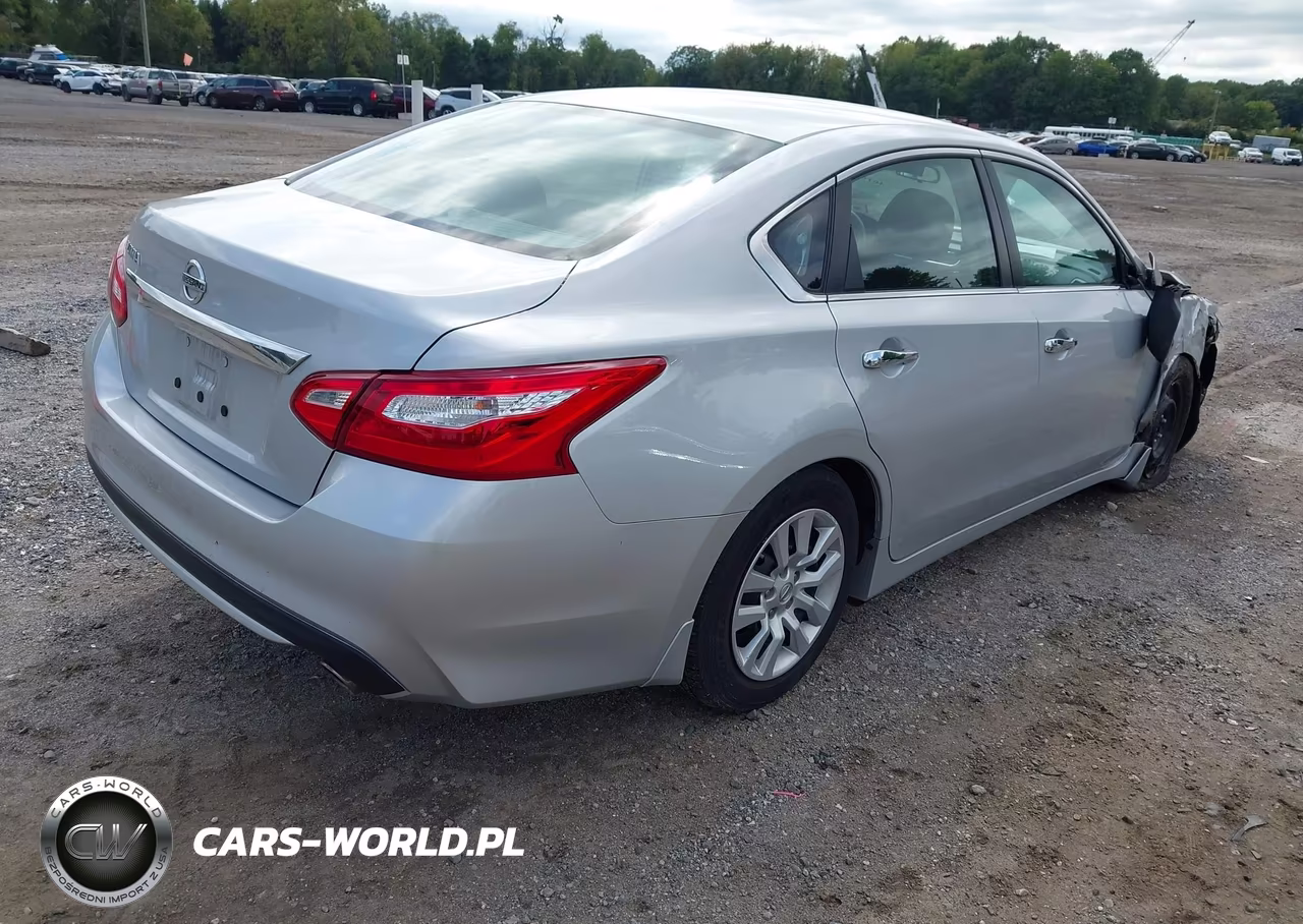 2017 Nissan Altima 2.5 S VIN:1N4AL3APXHC472778 - 4