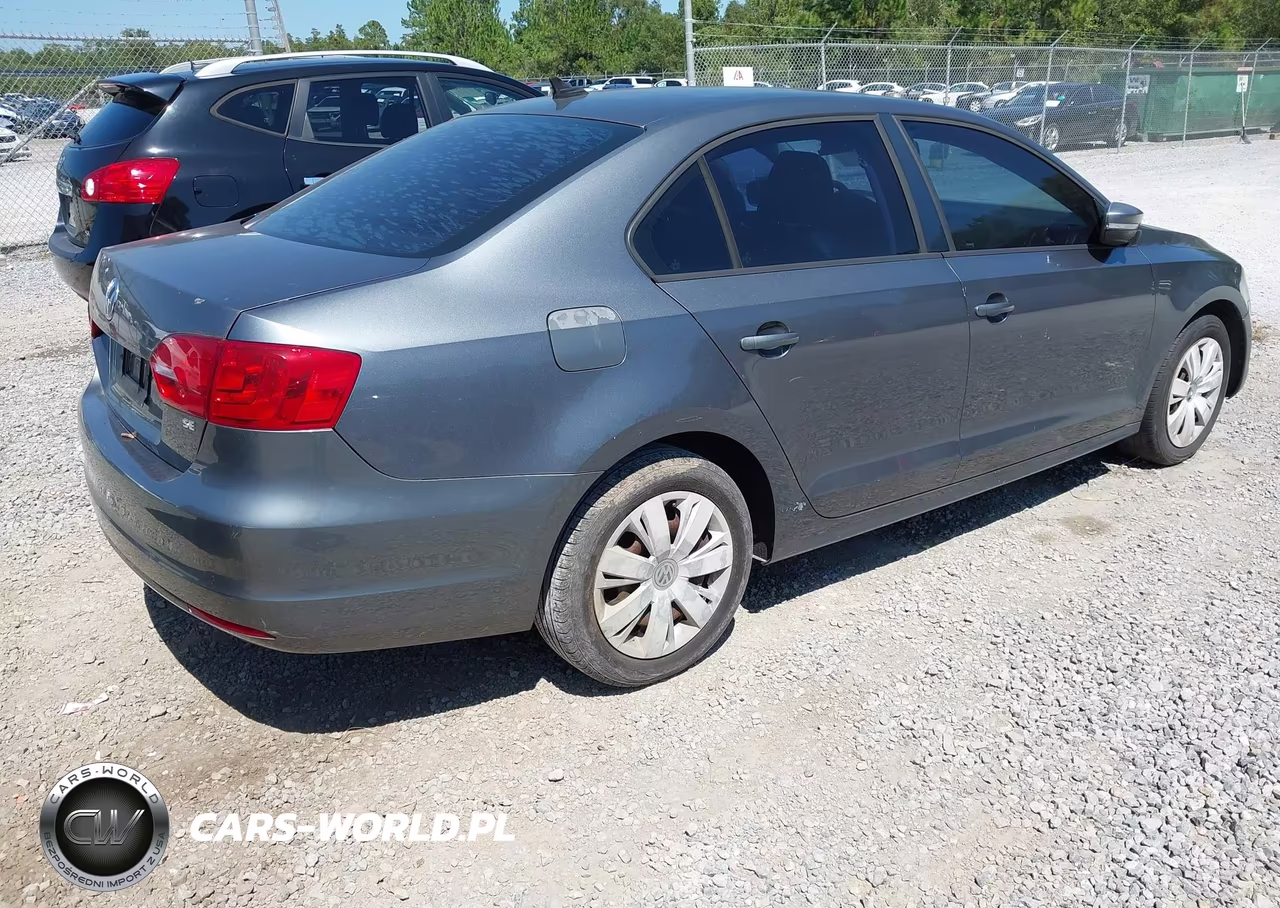 2014 Volkswagen Jetta 1.8T Se VIN:3VWD17AJ0EM273844 - 4