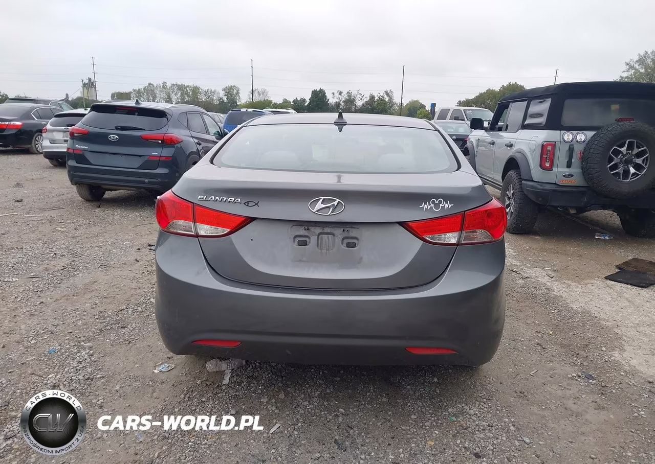 2013 Hyundai Elantra Gls VIN:5NPDH4AE7DH188455 - 17