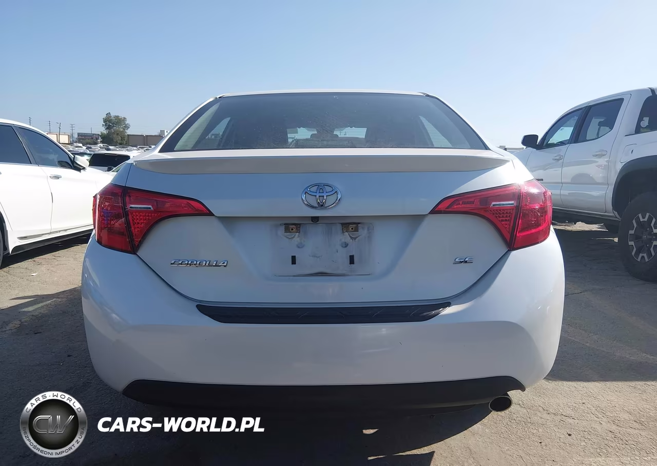 2018 Toyota Corolla Se VIN:5YFBURHE3JP765082 - 16