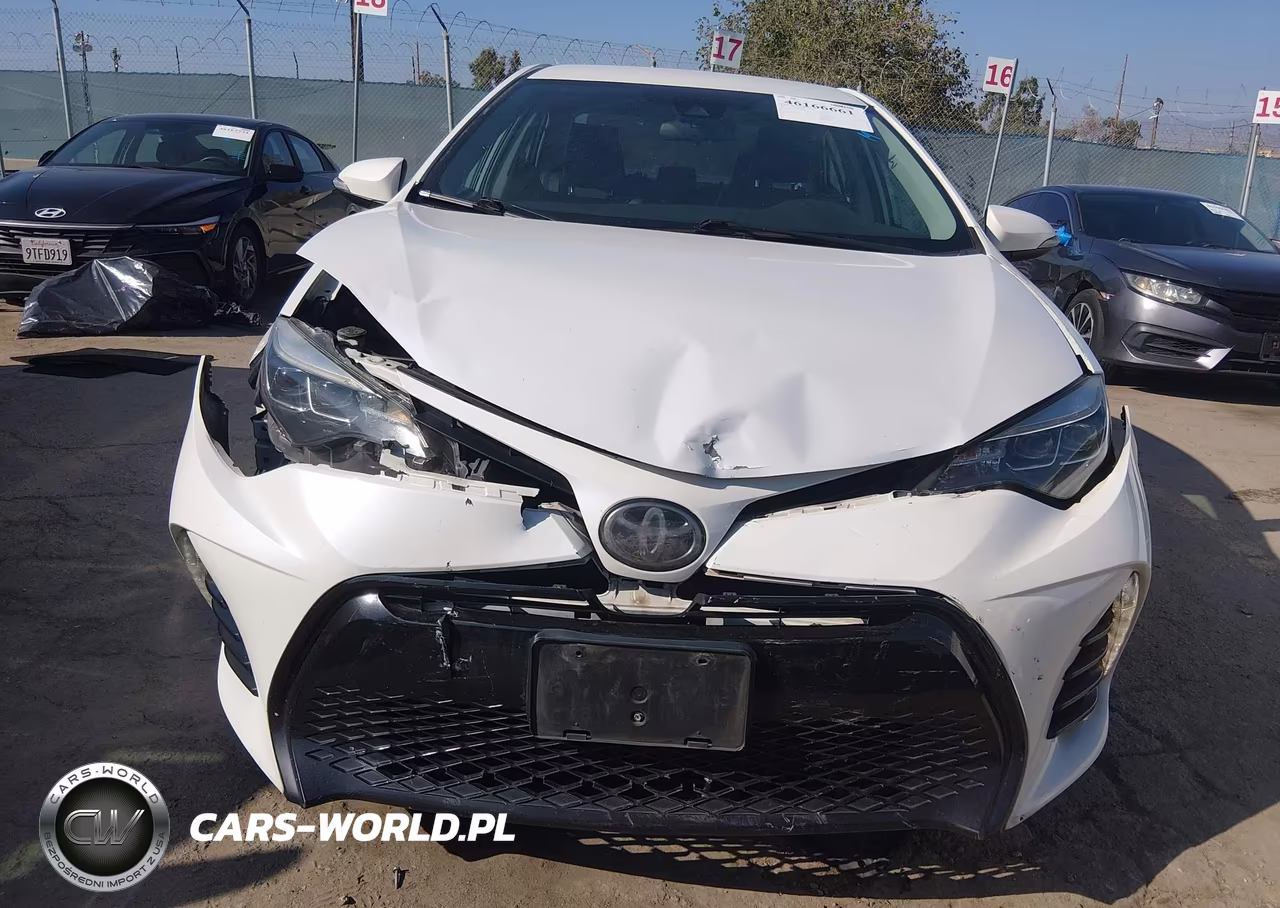 2018 Toyota Corolla Se VIN:5YFBURHE3JP765082 - 6
