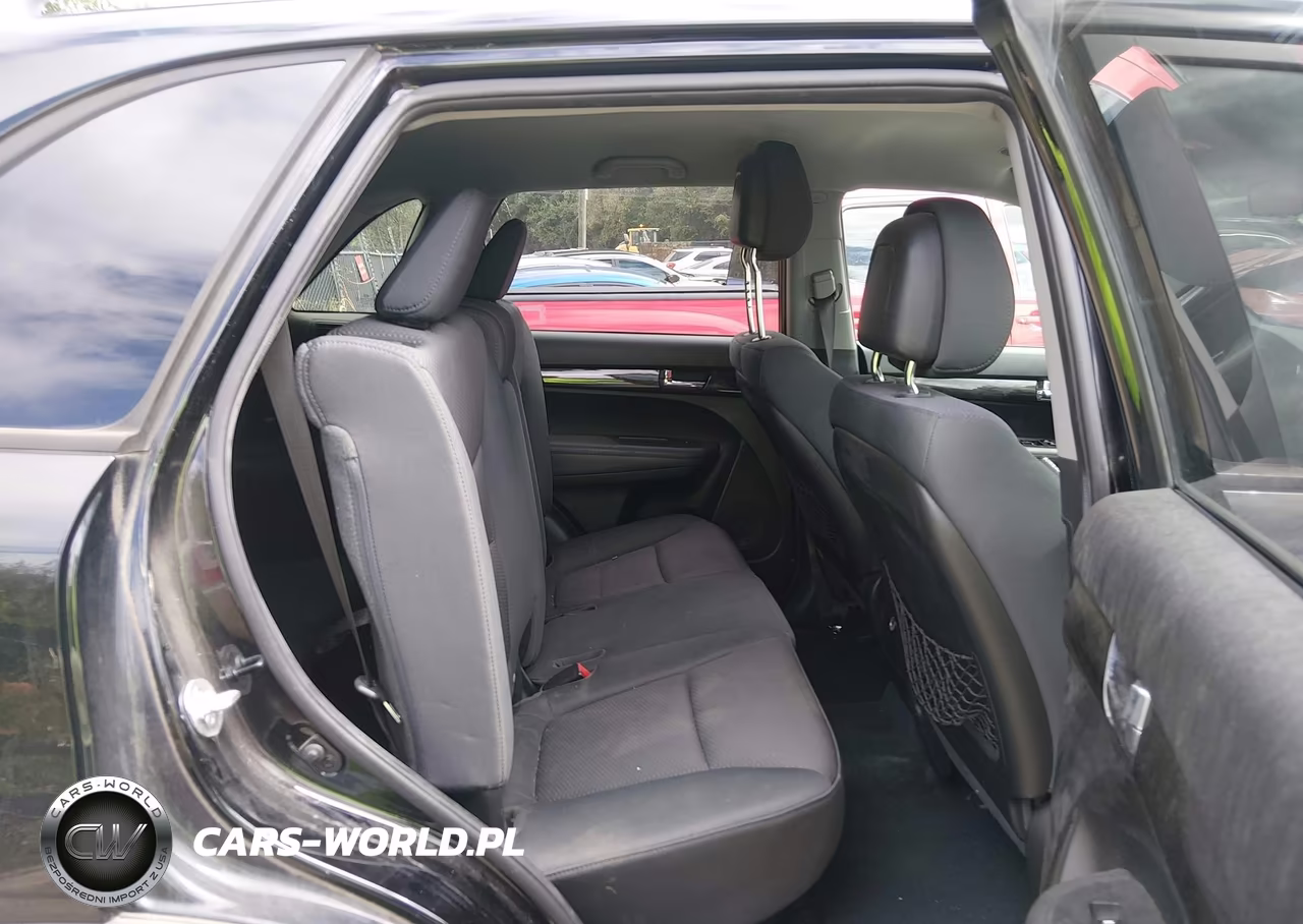 2011 Kia Sorento Lx V6 VIN:5XYKT4A20BG076855 - 8