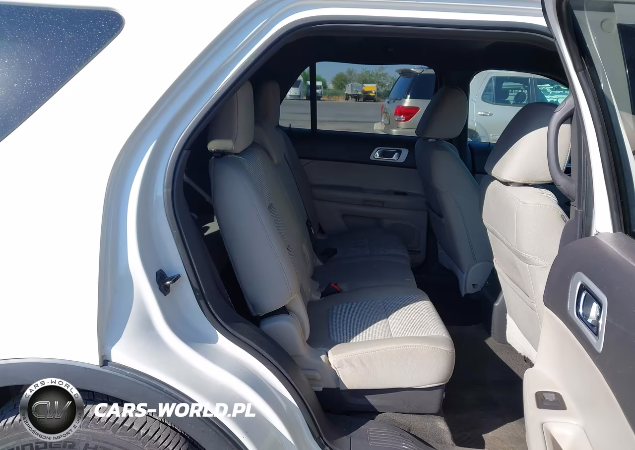 2012 Ford Explorer Xlt VIN:1FMHK8D86CGA32373 - 8