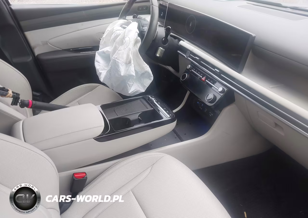 2025 Hyundai Tucson Hybrid Limited VIN:KM8JEDD15SU379066 - 5