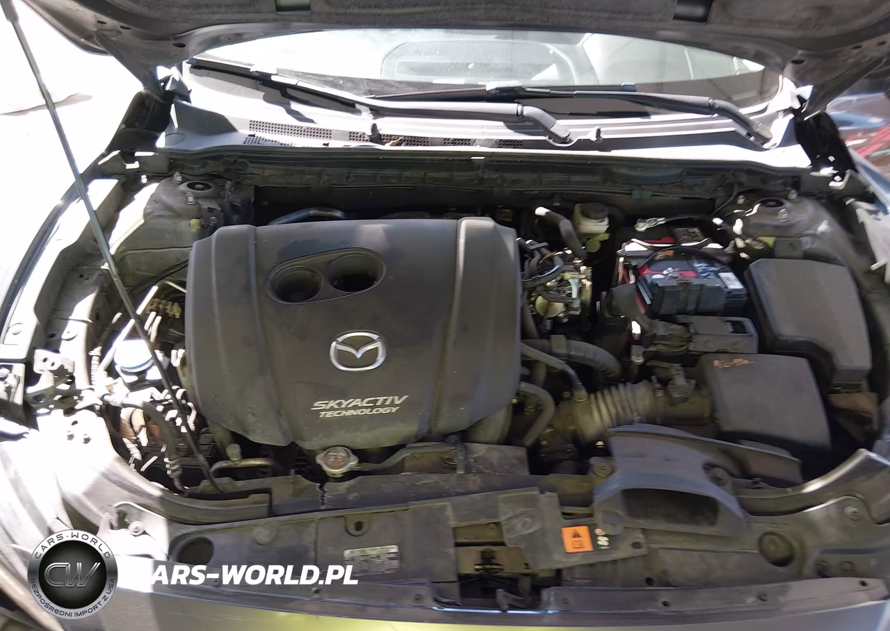 2018 Mazda Mazda6 Touring VIN:JM1GL1VM4J1310431 - 10
