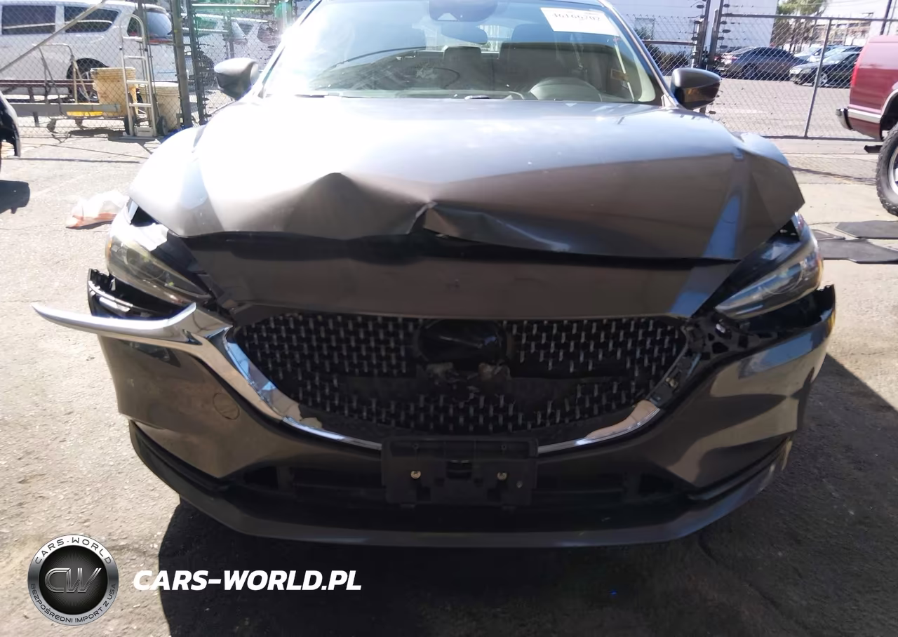 2018 Mazda Mazda6 Touring VIN:JM1GL1VM4J1310431 - 6