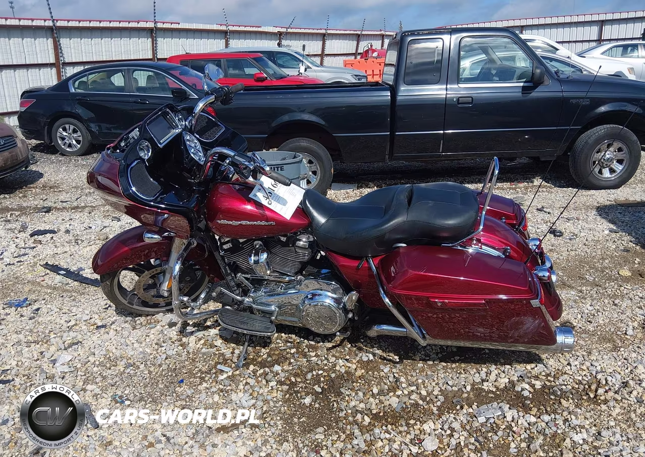 2017 Harley-Davidson Fltrxs Road Glide Special VIN:1HD1KTC15HB667844 - 13