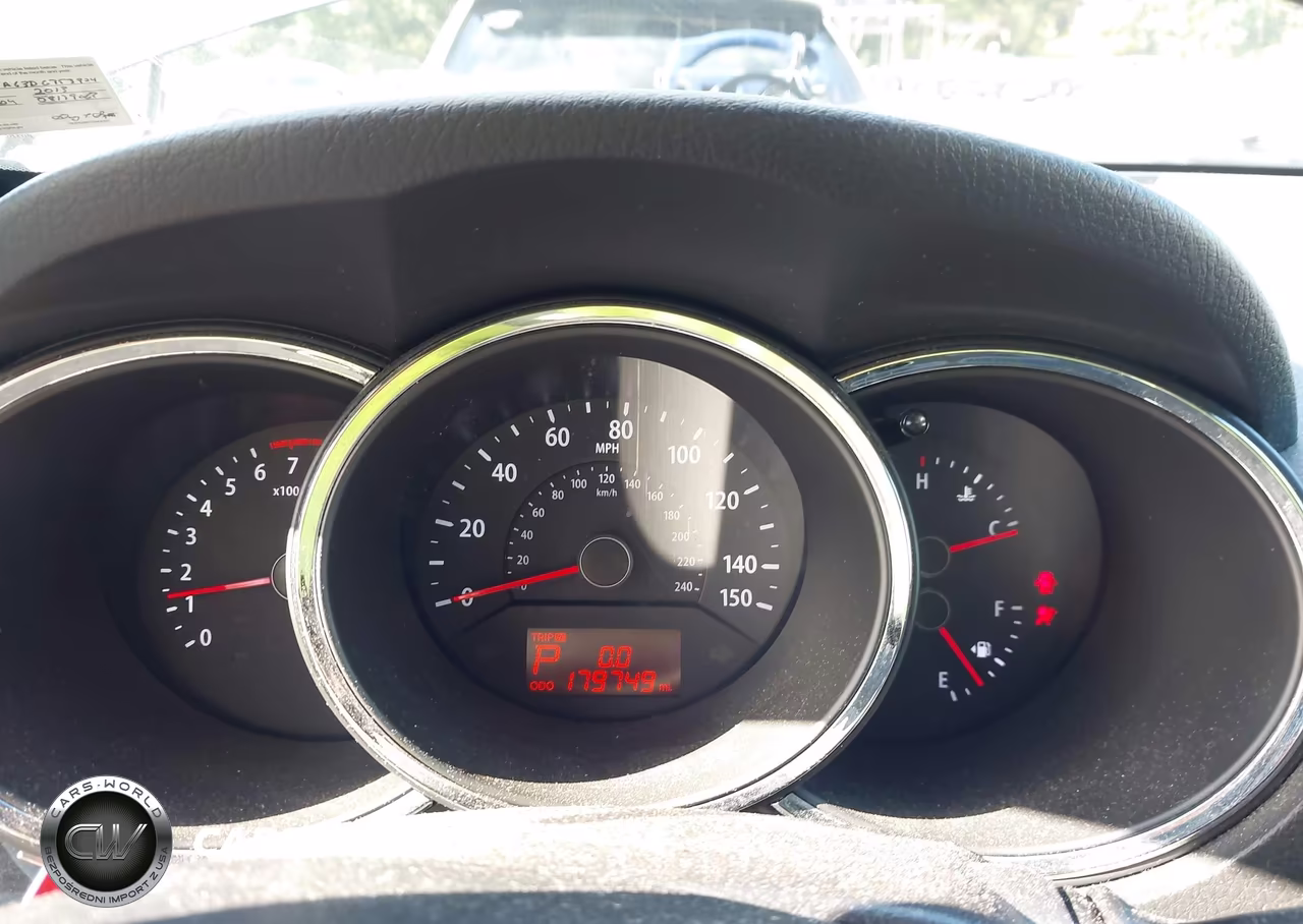 2013 Kia Sorento Lx VIN:5XYKT3A63DG353904 - 7