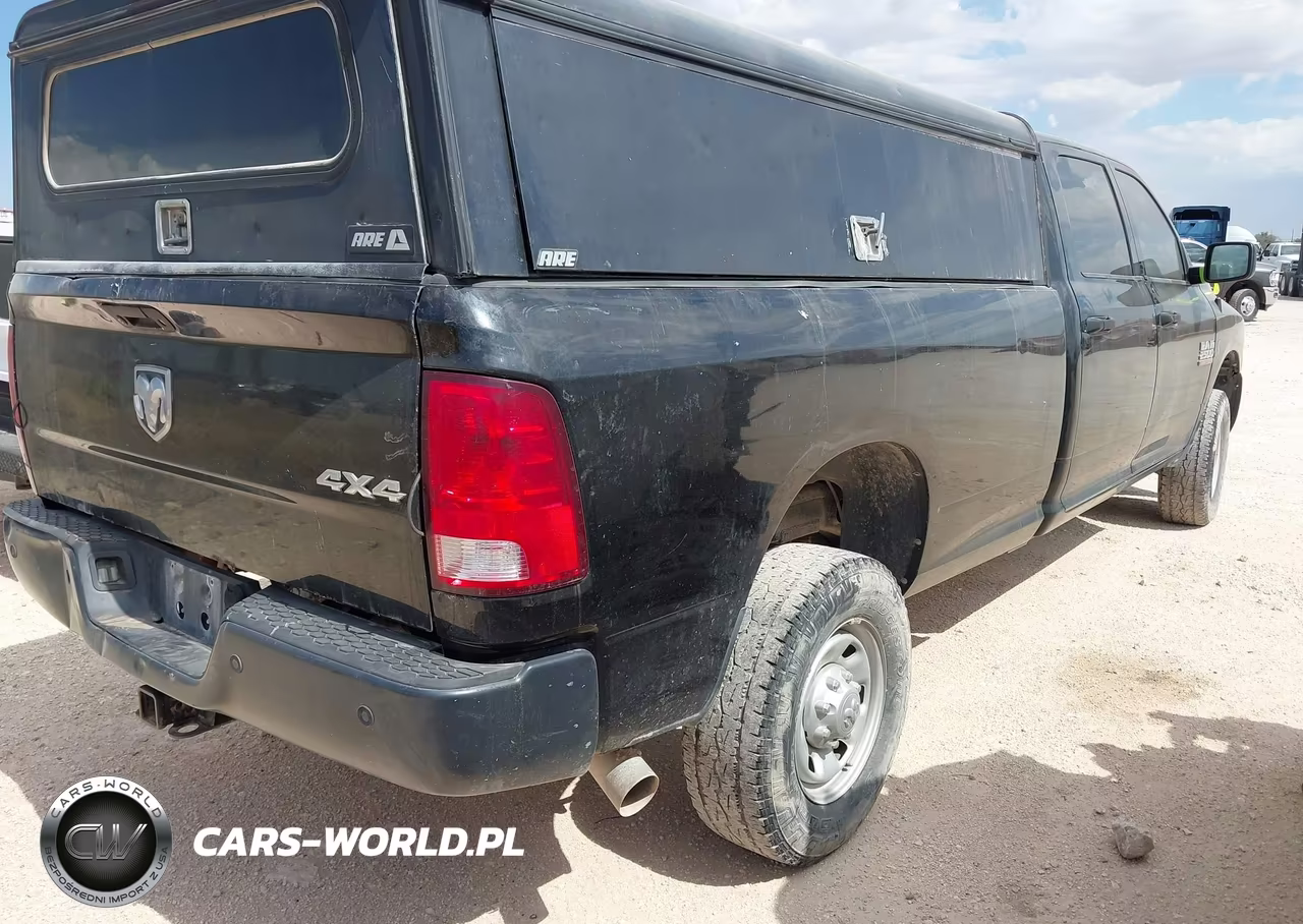 2014 Ram 2500 Tradesman VIN:3C6UR5HL2EG327285 - 4