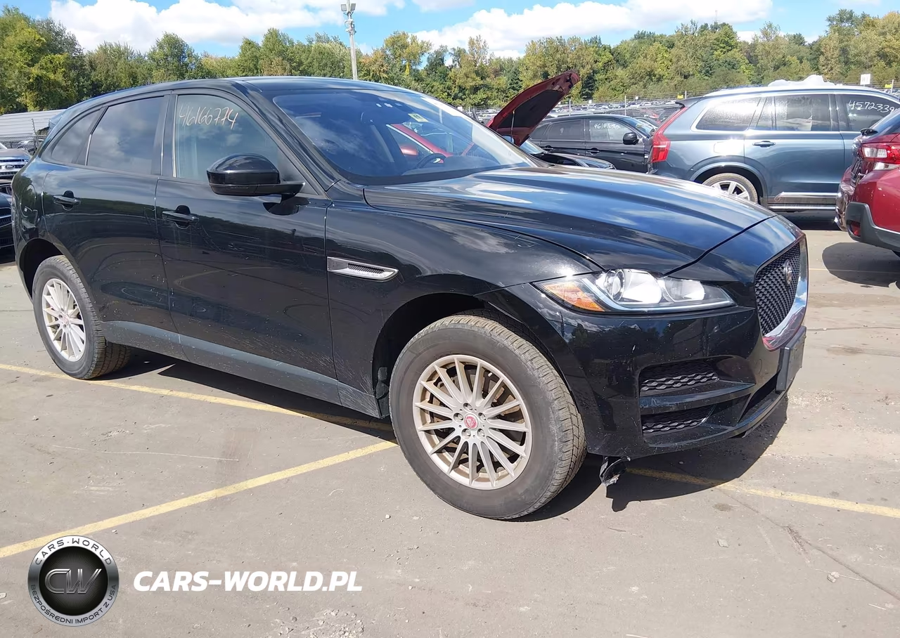 2017 Jaguar F-Pace 35T