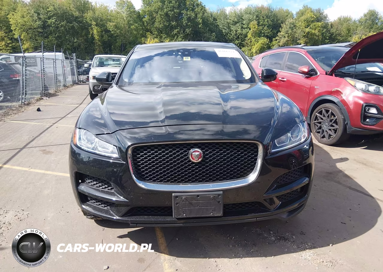 2017 Jaguar F-Pace 35T VIN:SADCS2BVXHA058803 - 12