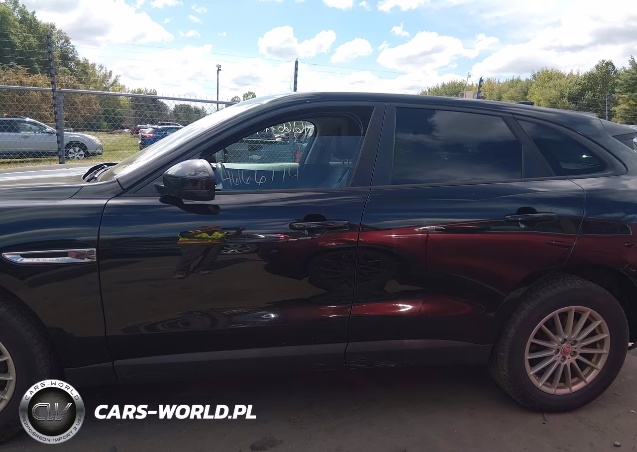 2017 Jaguar F-Pace 35T VIN:SADCS2BVXHA058803 - 14