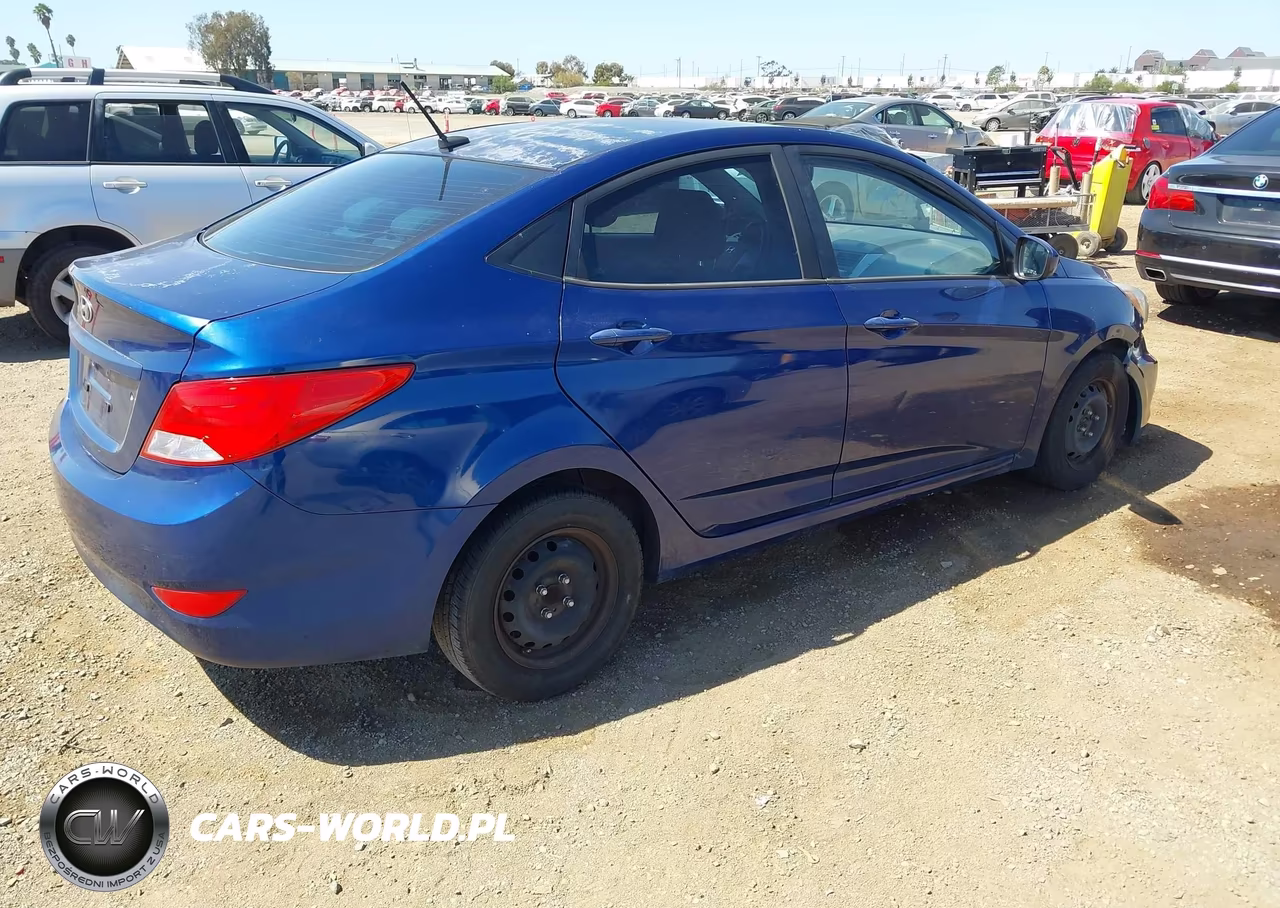 2016 Hyundai Accent Se VIN:KMHCT4AE3GU058754 - 4