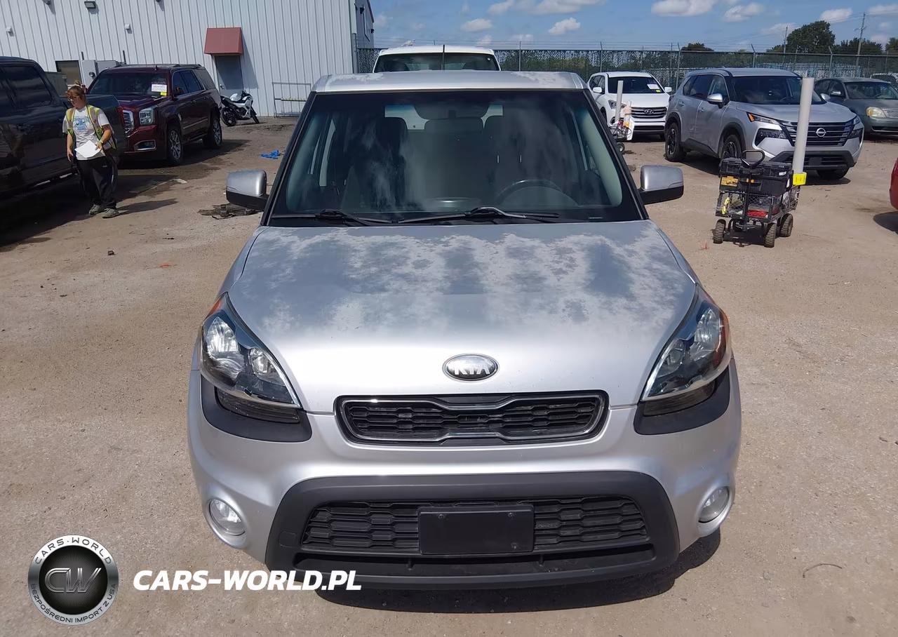 2013 Kia Soul + VIN:KNDJT2A62D7517517 - 6