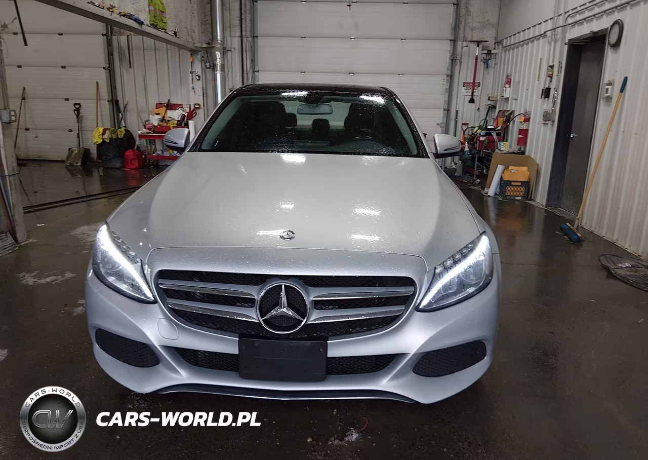 2016 Mercedes-Benz C 300 4Matic VIN:55SWF4KB4GU100014 - 12