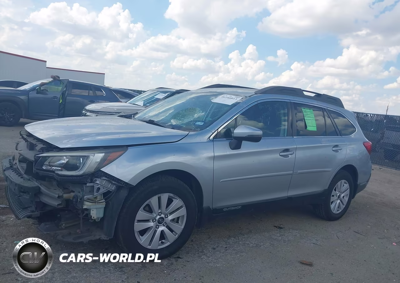 2018 Subaru Outback 2.5I Premium VIN:4S4BSAHC7J3364113 - 14