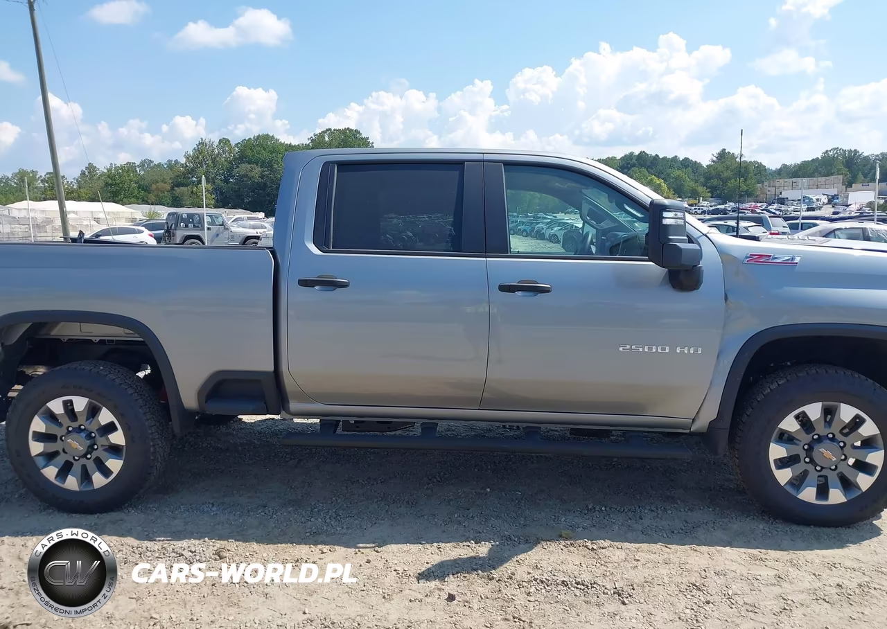 2025 Chevrolet Silverado 2500Hd 4Wd Standard Bed Custom VIN:1GC4KME76SF128381 - 13