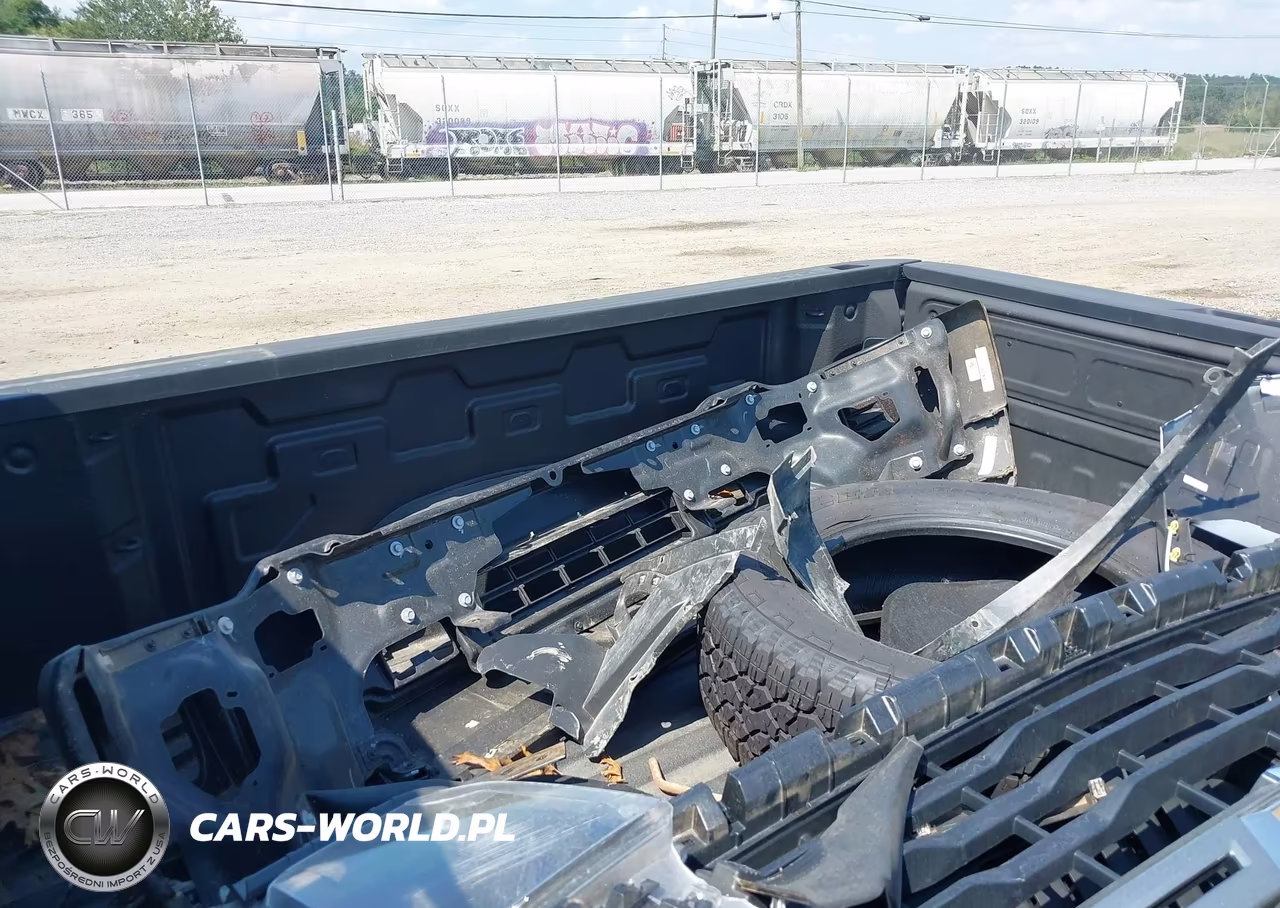 2025 Chevrolet Silverado 2500Hd 4Wd Standard Bed Custom VIN:1GC4KME76SF128381 - 6