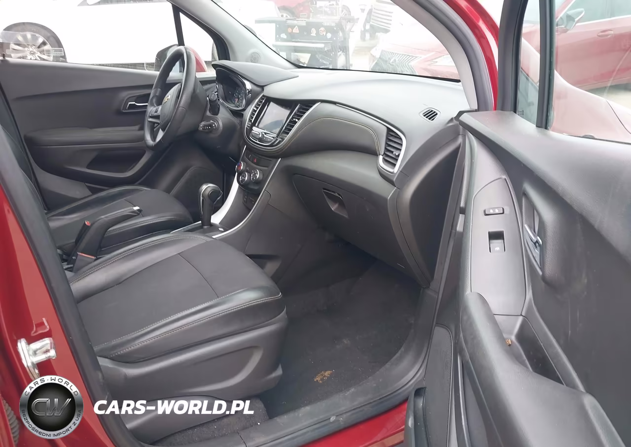 2021 Chevrolet Trax Awd Lt VIN:KL7CJPSM5MB371598 - 5