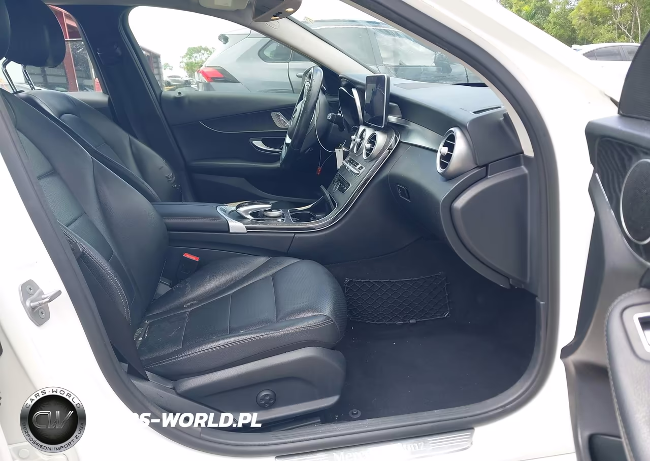 2016 Mercedes-Benz C 300 VIN:55SWF4JB5GU166654 - 5