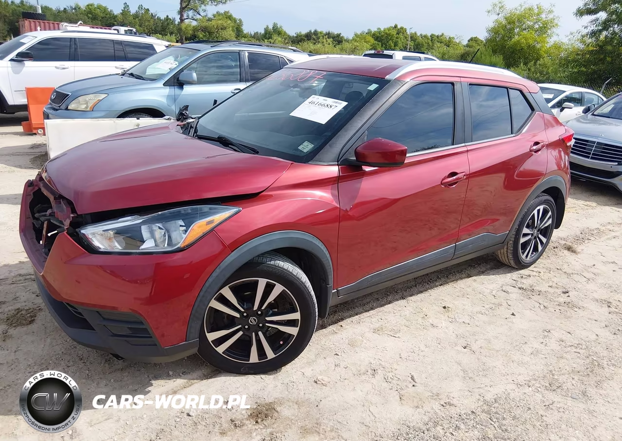 2018 Nissan Kicks Sv VIN:3N1CP5CU0JL509663 - 2