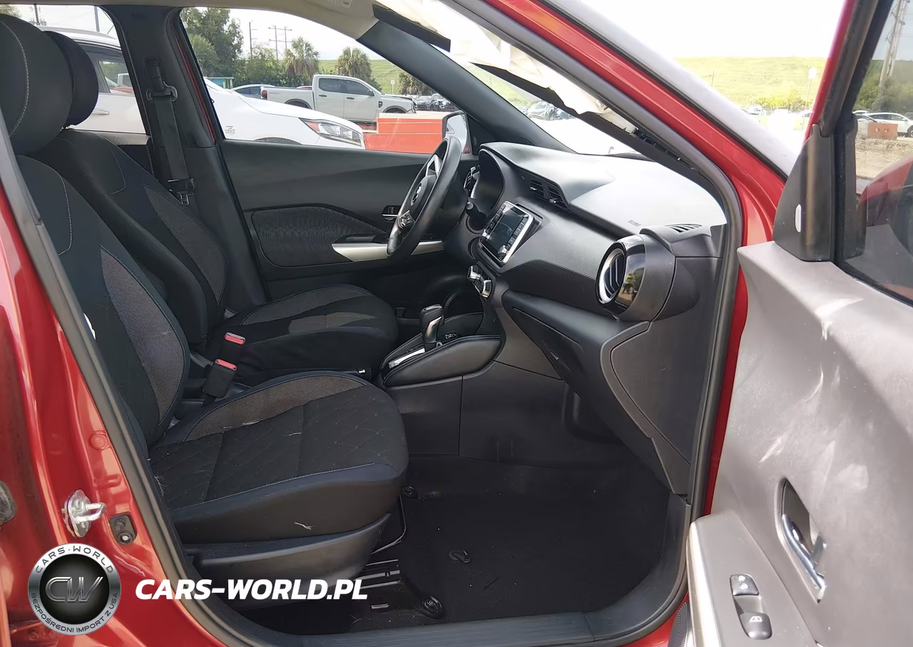 2018 Nissan Kicks Sv VIN:3N1CP5CU0JL509663 - 5