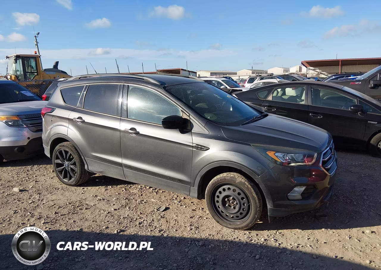 2019 Ford Escape Se VIN:1FMCU9GD0KUA06838 - 13