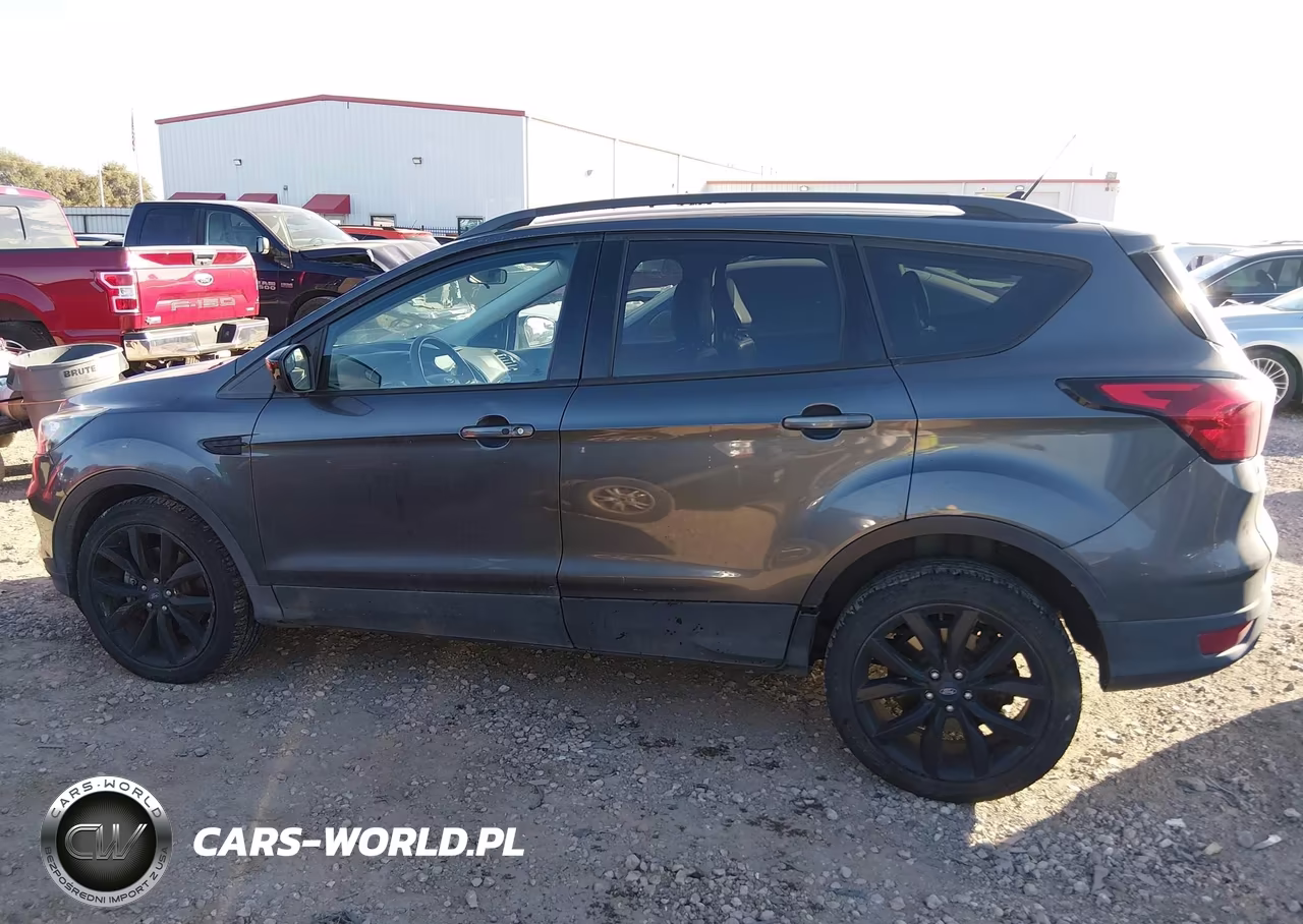 2019 Ford Escape Se VIN:1FMCU9GD0KUA06838 - 14