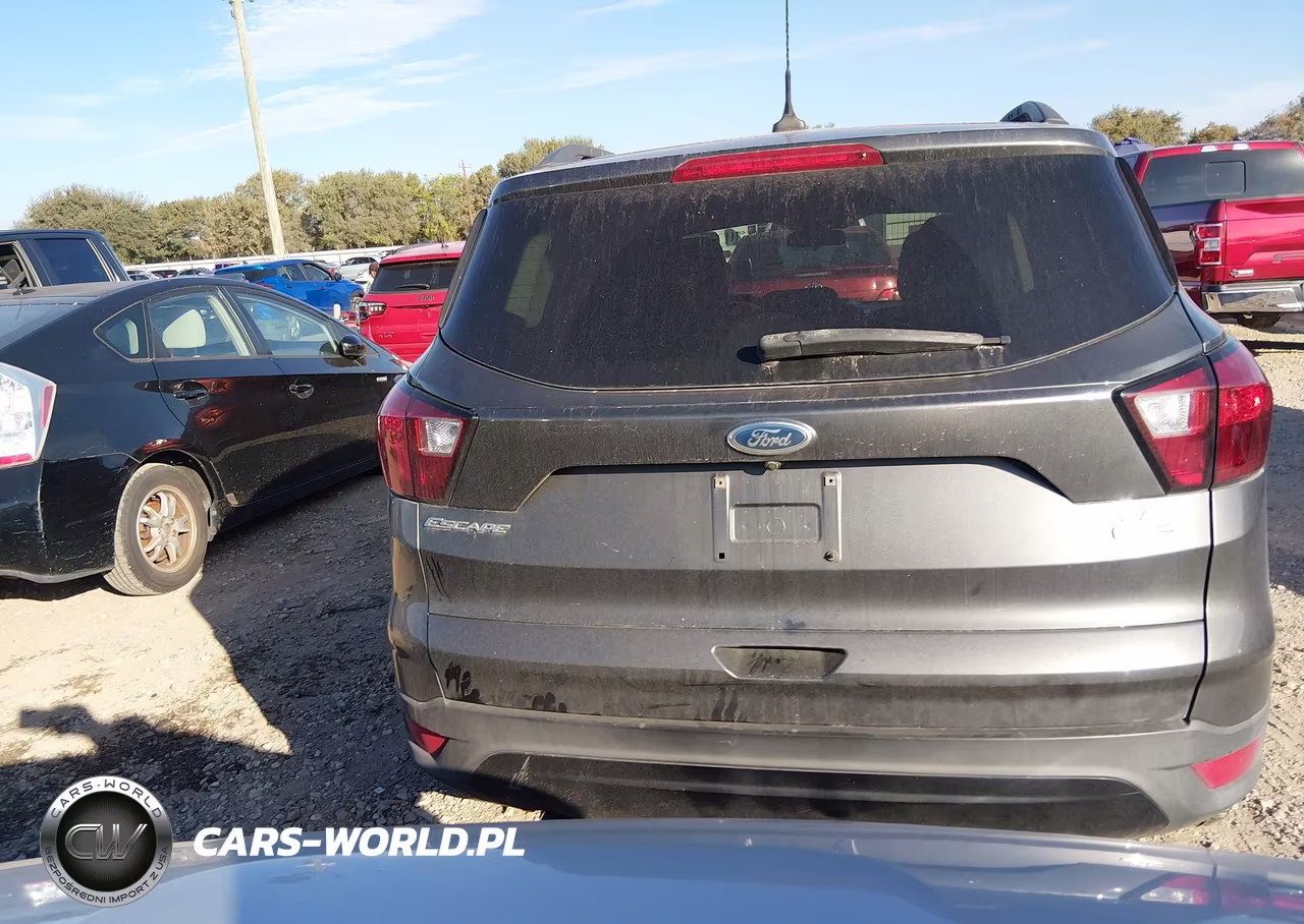 2019 Ford Escape Se VIN:1FMCU9GD0KUA06838 - 16