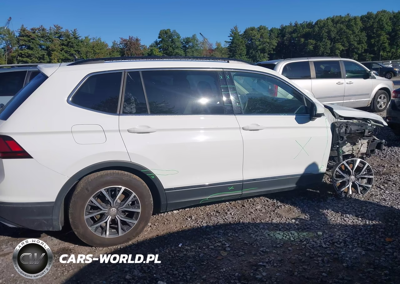 2021 Volkswagen Tiguan 2.0T Se-2.0T Se R-Line Black-2.0T Sel VIN:3VV2B7AX6MM155423 - 13