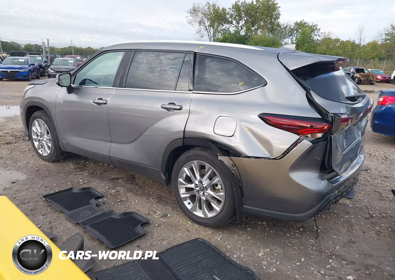 2026 Toyota Highlander Hybrid Limited VIN:5TDXBRCH3TS707254 - 3