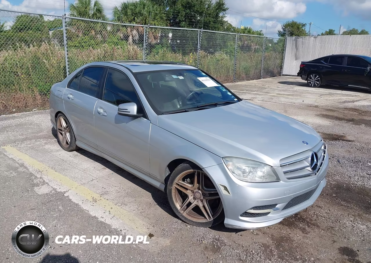 2011 Mercedes-Benz C 300 Luxury-Sport