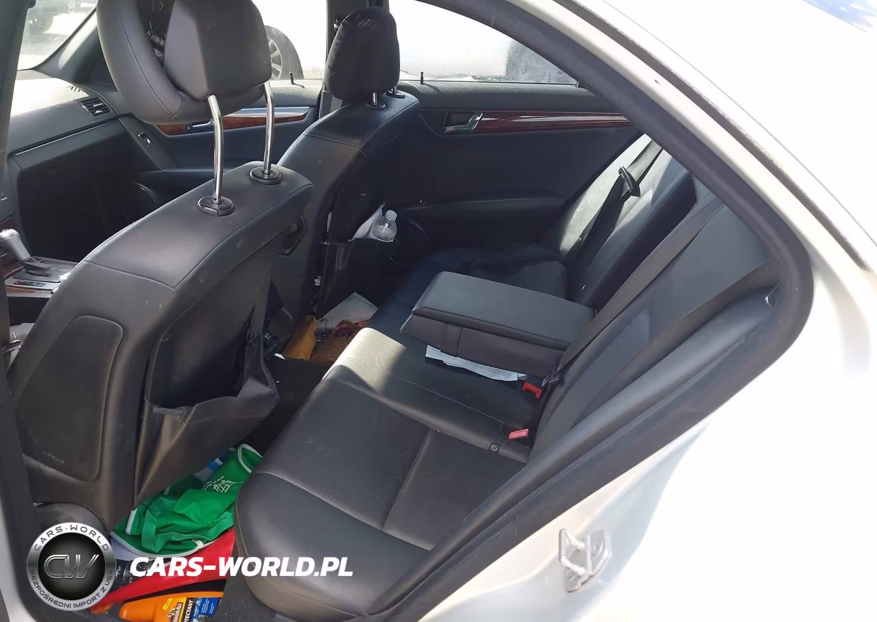 2011 Mercedes-Benz C 300 Luxury-Sport VIN:WDDGF5EB1BA500708 - 8