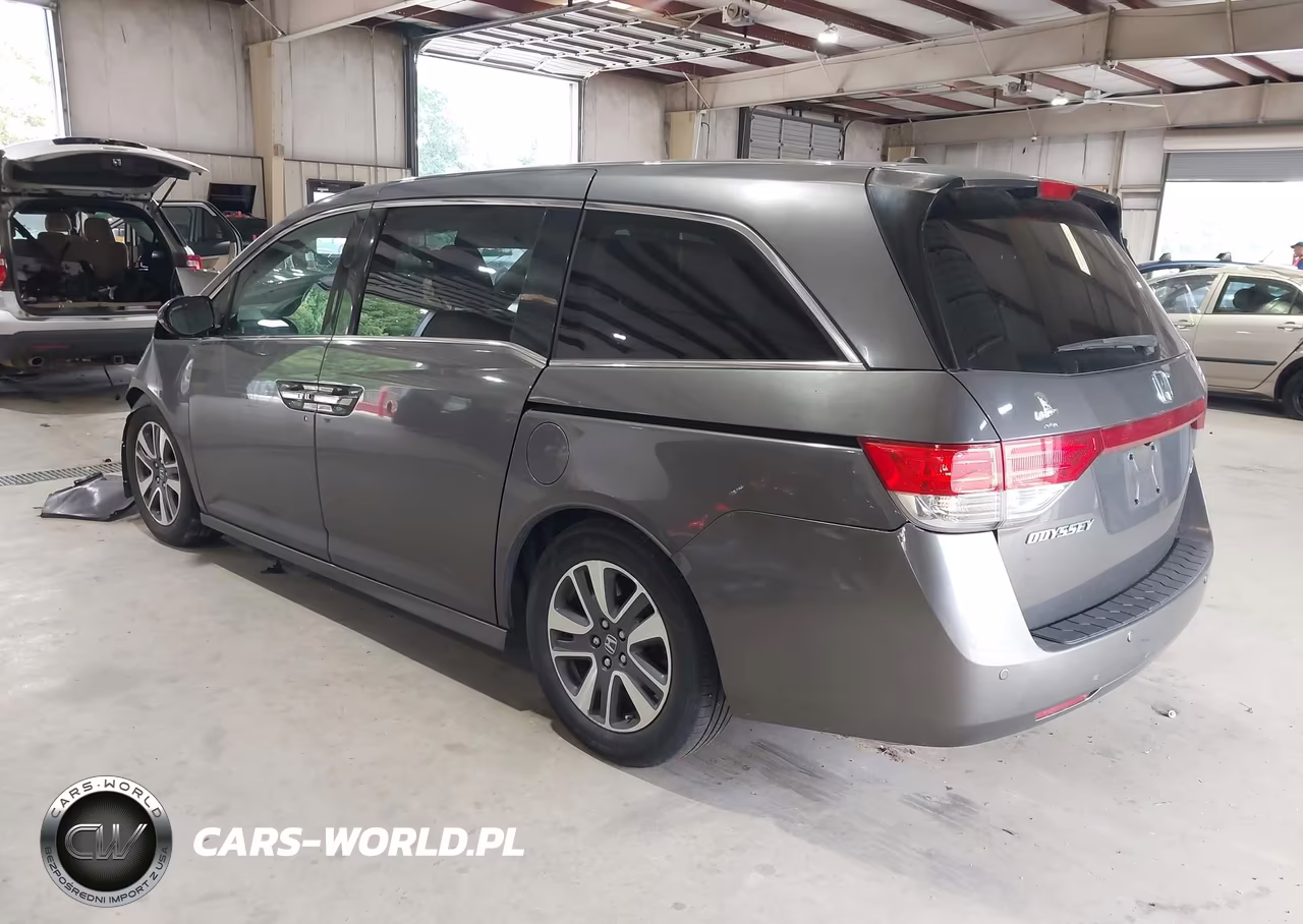 2014 Honda Odyssey Touring-Touring Elite VIN:5FNRL5H95EB014323 - 3