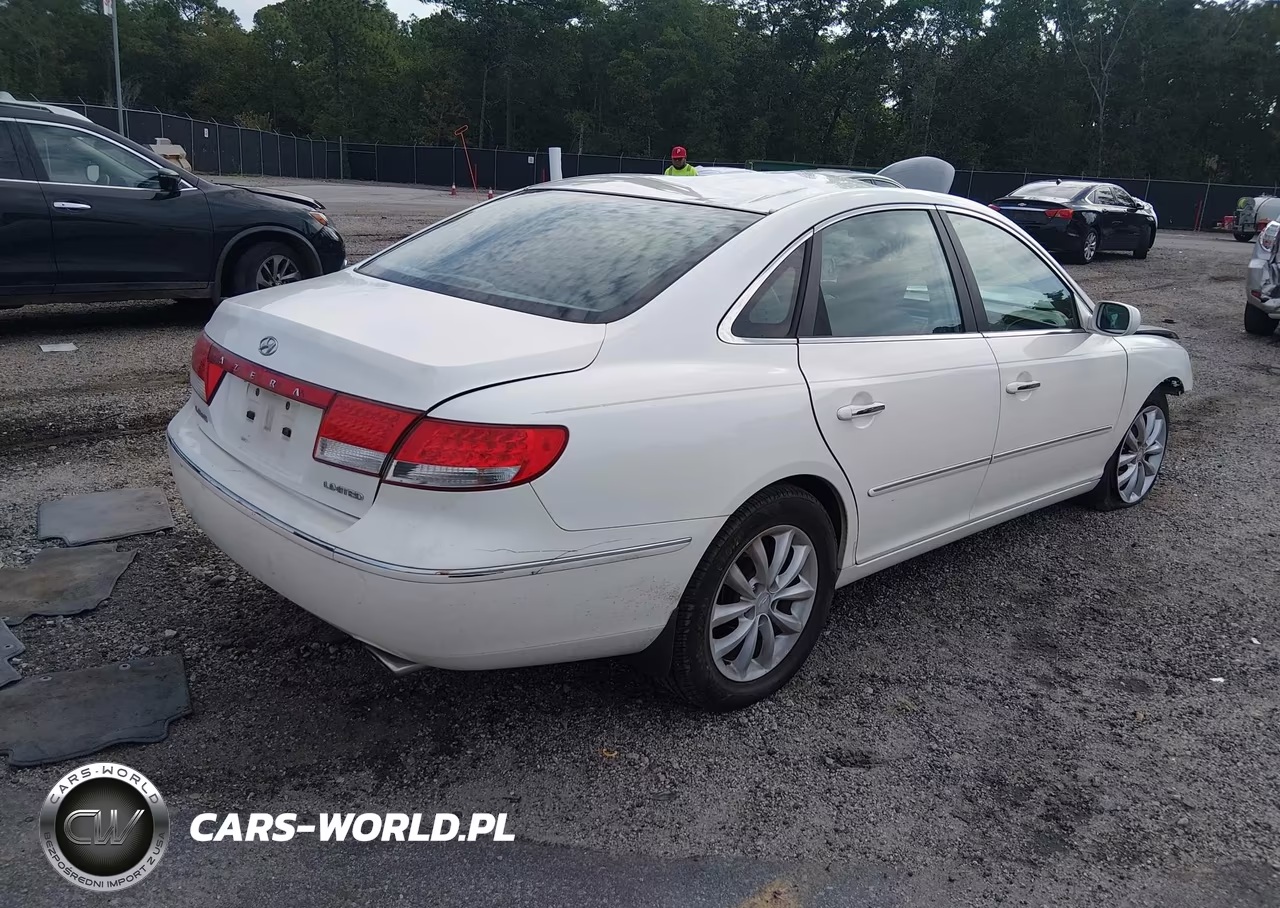 2006 Hyundai Azera Limited-Se VIN:KMHFC46F06A047760 - 4
