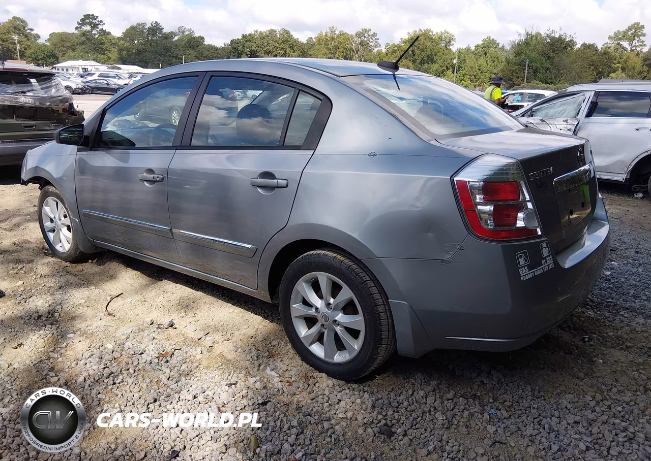 2010 Nissan Sentra 2.0Sl VIN:3N1AB6AP0AL674458 - 3