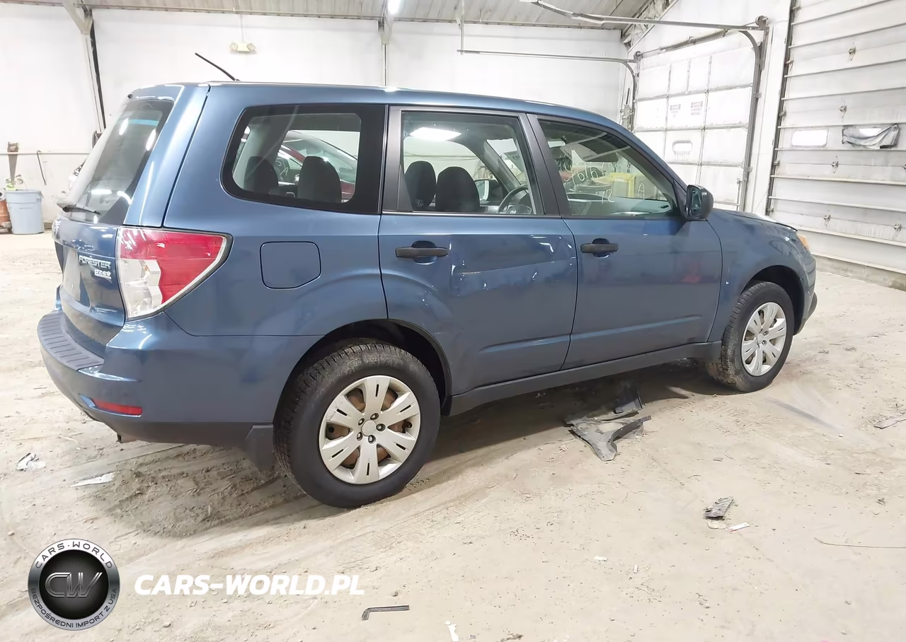 2012 Subaru Forester 2.5X VIN:JF2SHAAC3CH456100 - 4