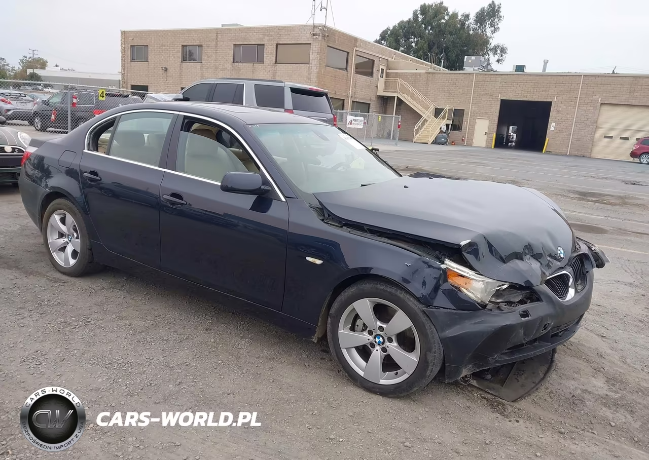 2006 BMW 525Xi