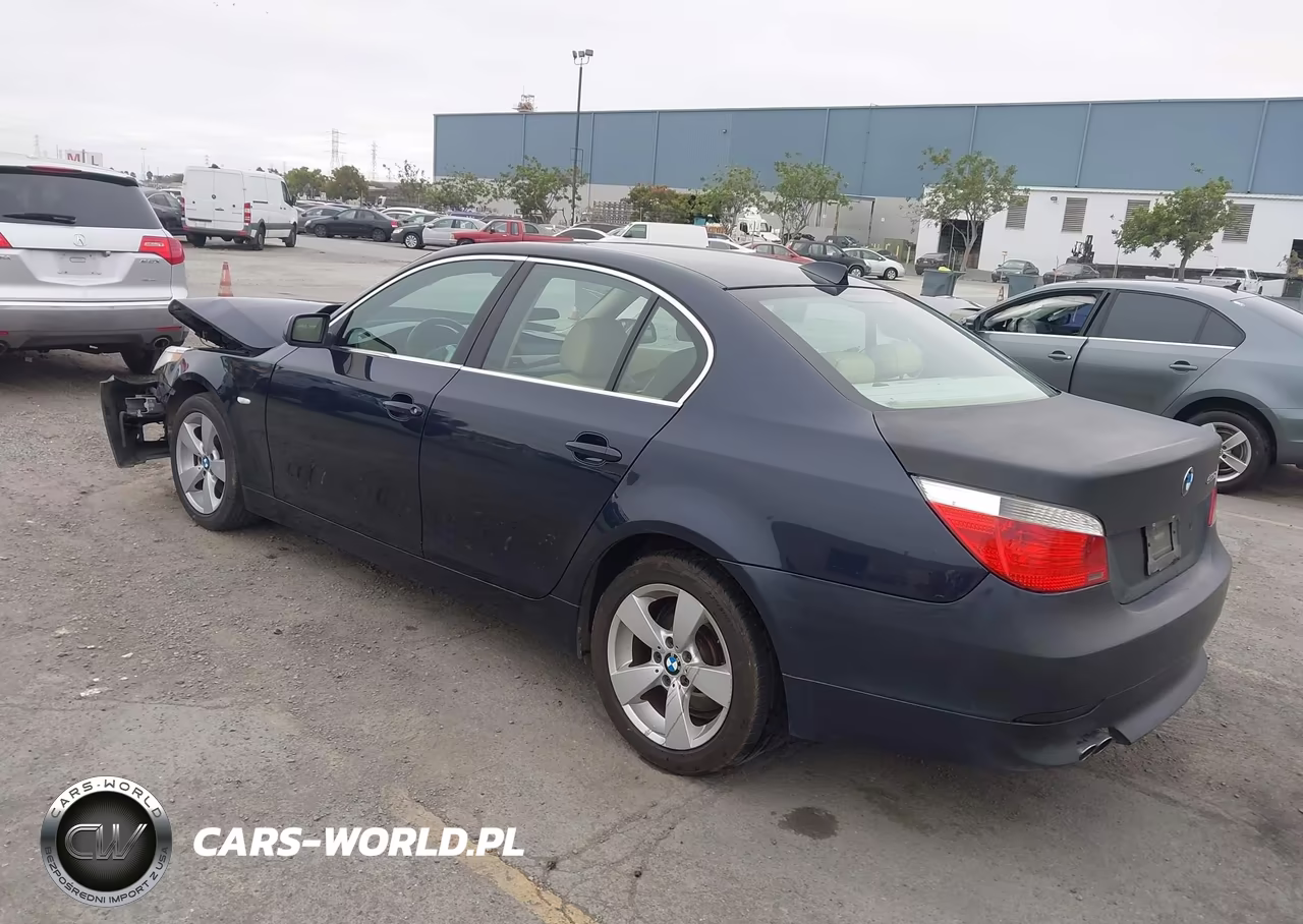 2006 BMW 525Xi VIN:WBANF33546CS35793 - 3