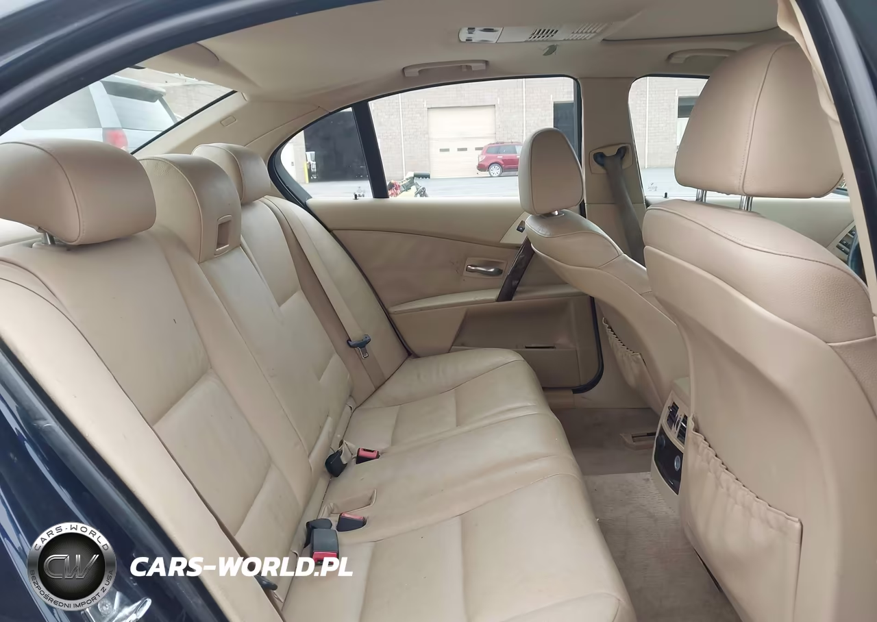 2006 BMW 525Xi VIN:WBANF33546CS35793 - 8