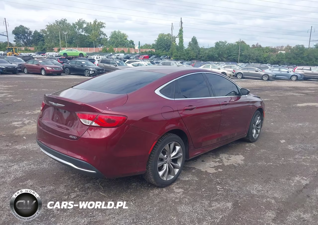 2015 Chrysler 200 Limited VIN:1C3CCCAB0FN700204 - 4
