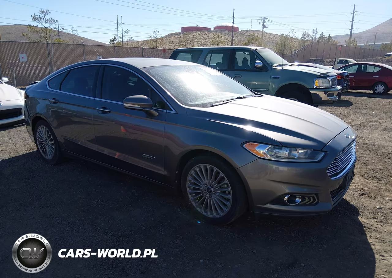 2014 Ford Fusion Energi Titanium