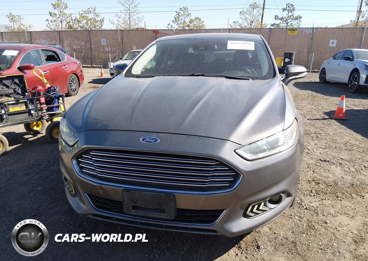 2014 Ford Fusion Energi Titanium VIN:3FA6P0SU3ER112164 - 6
