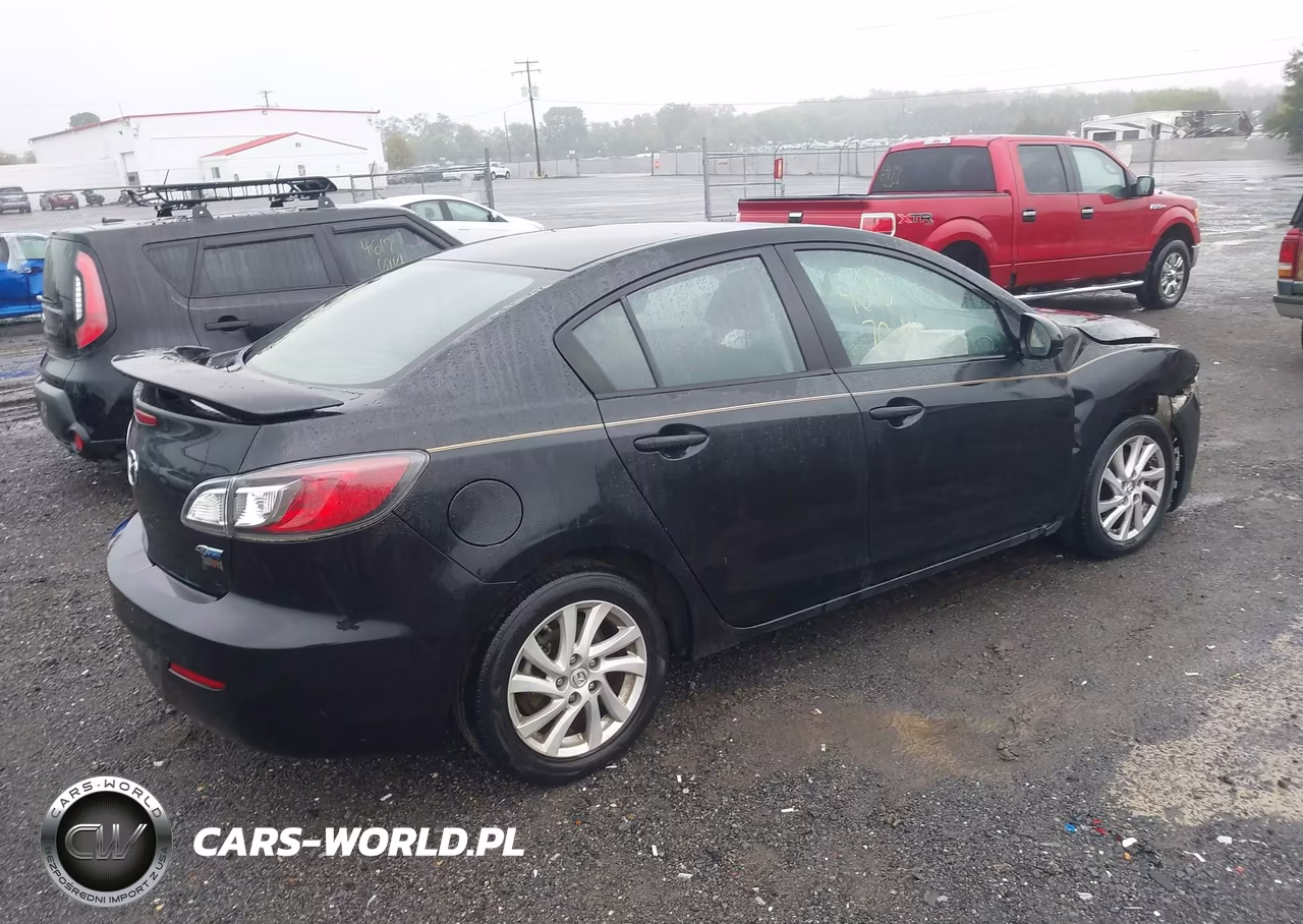 2012 Mazda Mazda3 I Grand Touring VIN:JM1BL1W79C1560155 - 4