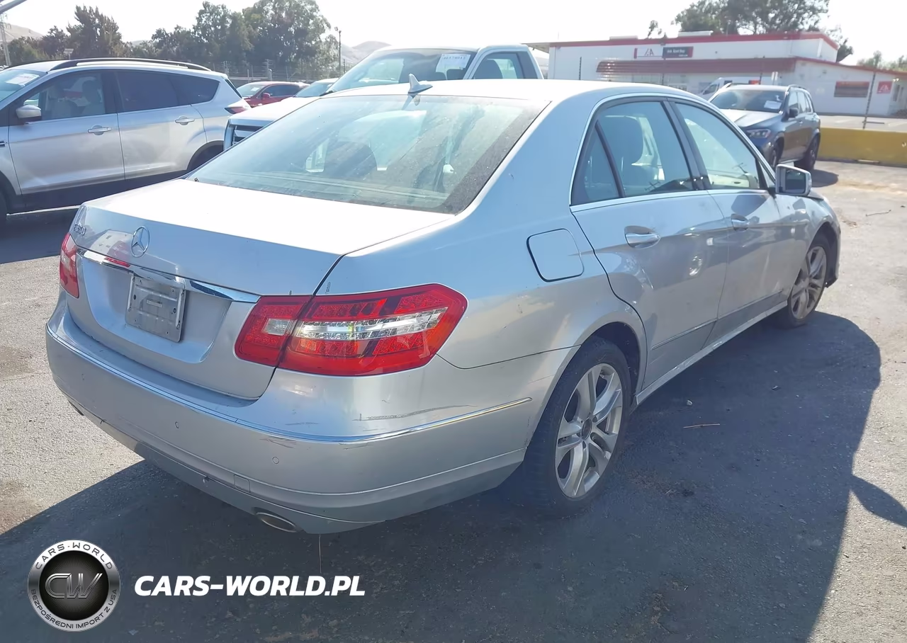 2010 Mercedes-Benz E 350 VIN:WDDHF5GB6AA174193 - 4