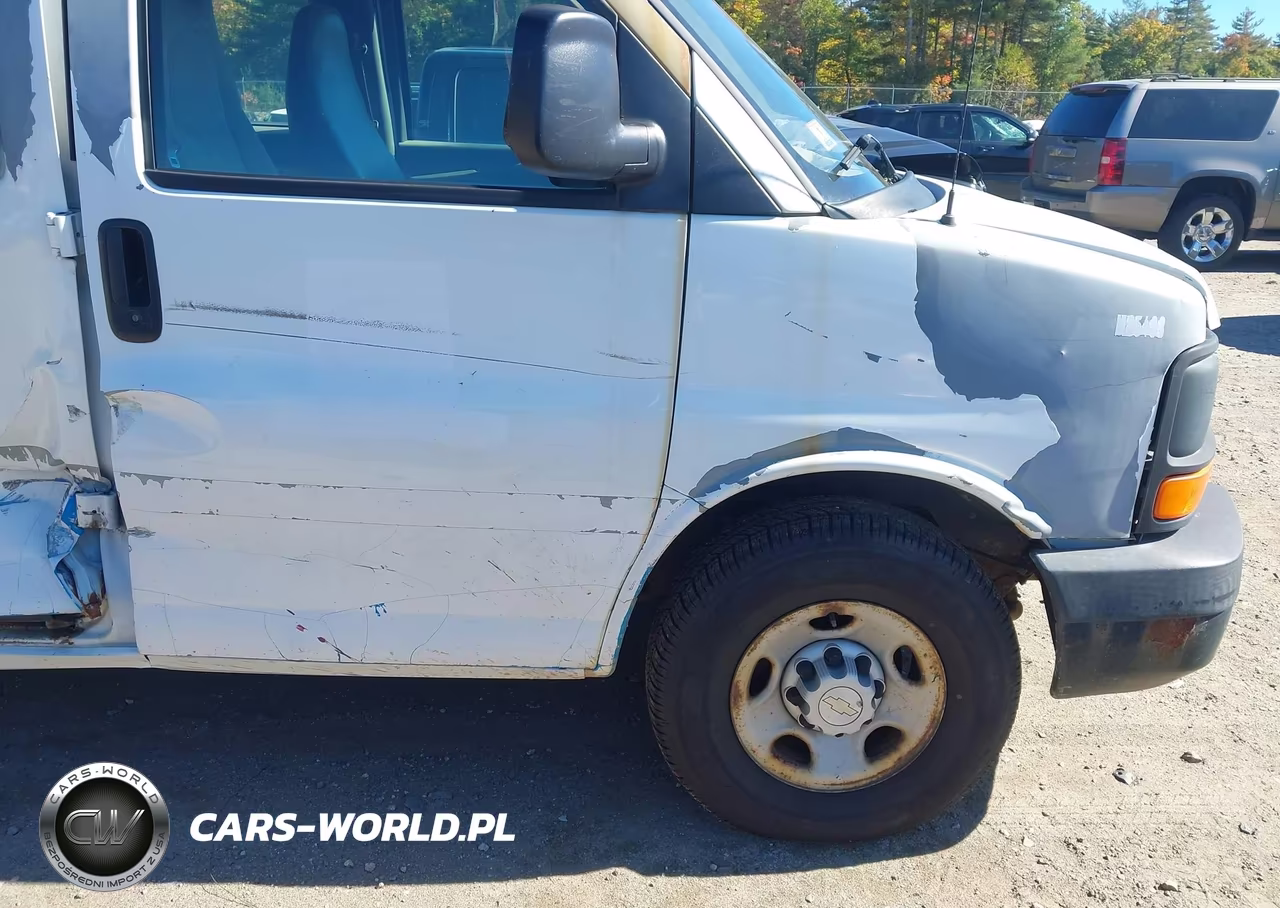 2007 Chevrolet Express Ls VIN:1GNHG35U771220243 - 11