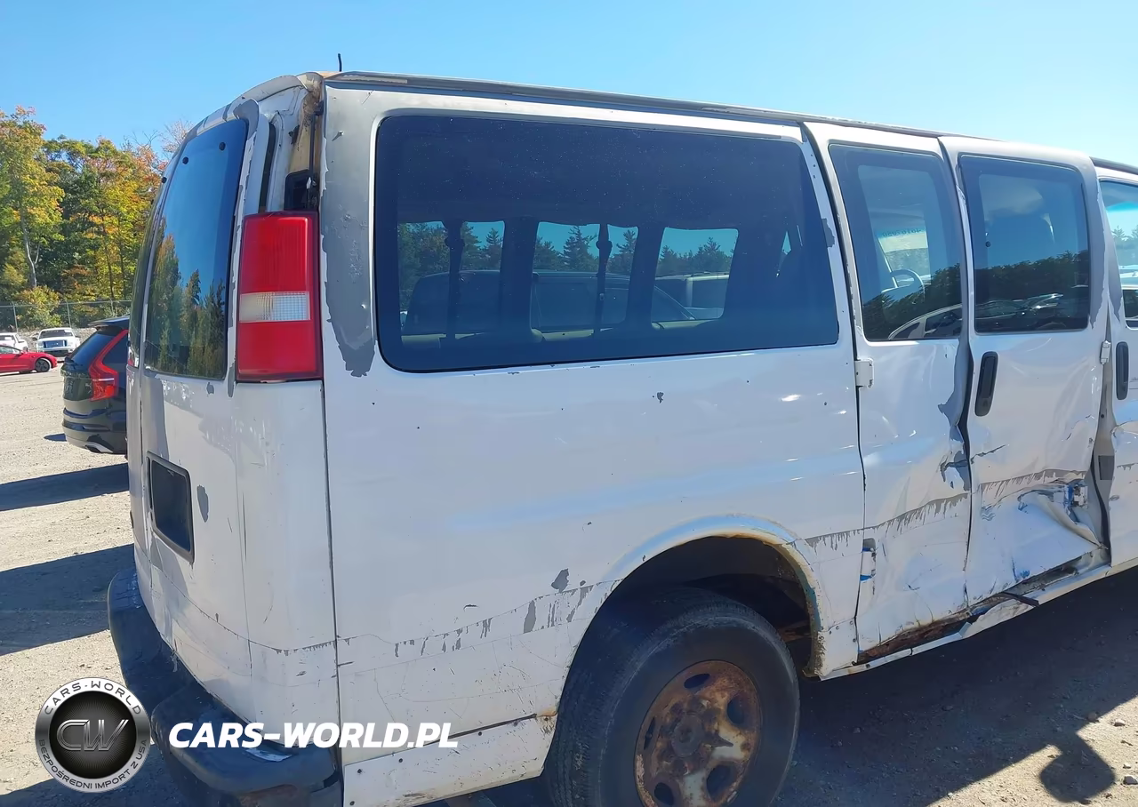 2007 Chevrolet Express Ls VIN:1GNHG35U771220243 - 13