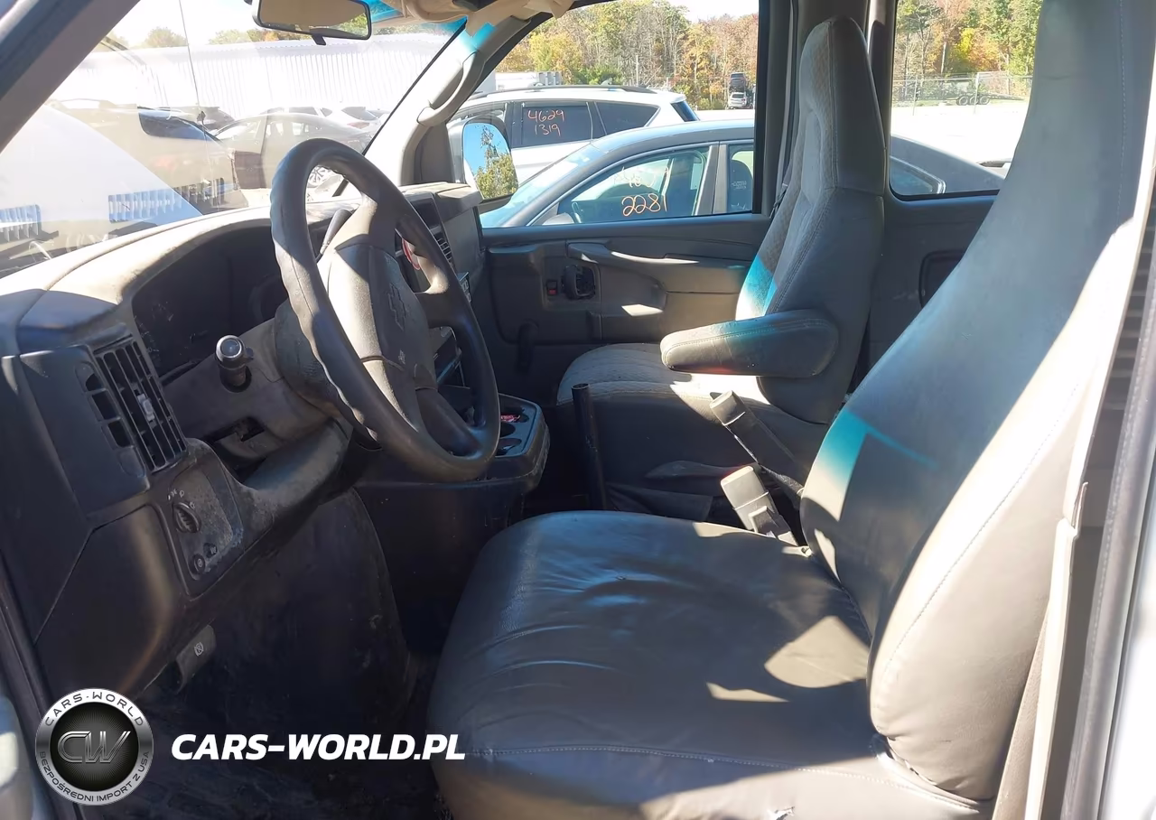 2007 Chevrolet Express Ls VIN:1GNHG35U771220243 - 5