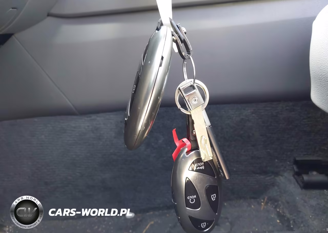 2025 Hyundai Sonata Hybrid Limited VIN:KMHL54JJ8SA106119 - 11