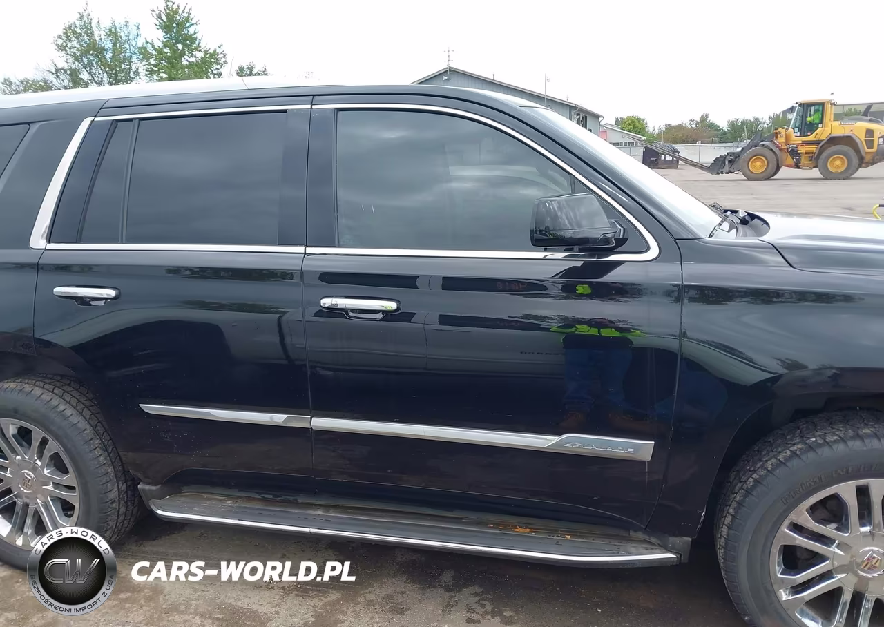 2015 Cadillac Escalade Standard VIN:1GYS4AKJ6FR297069 - 13